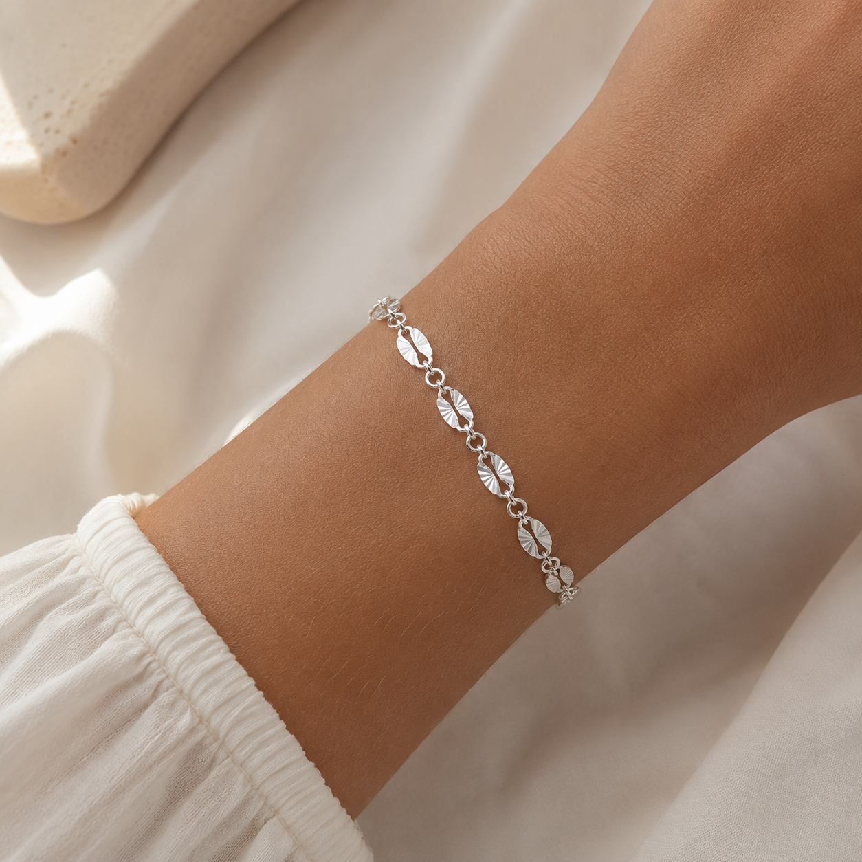 The Nova Bracelet