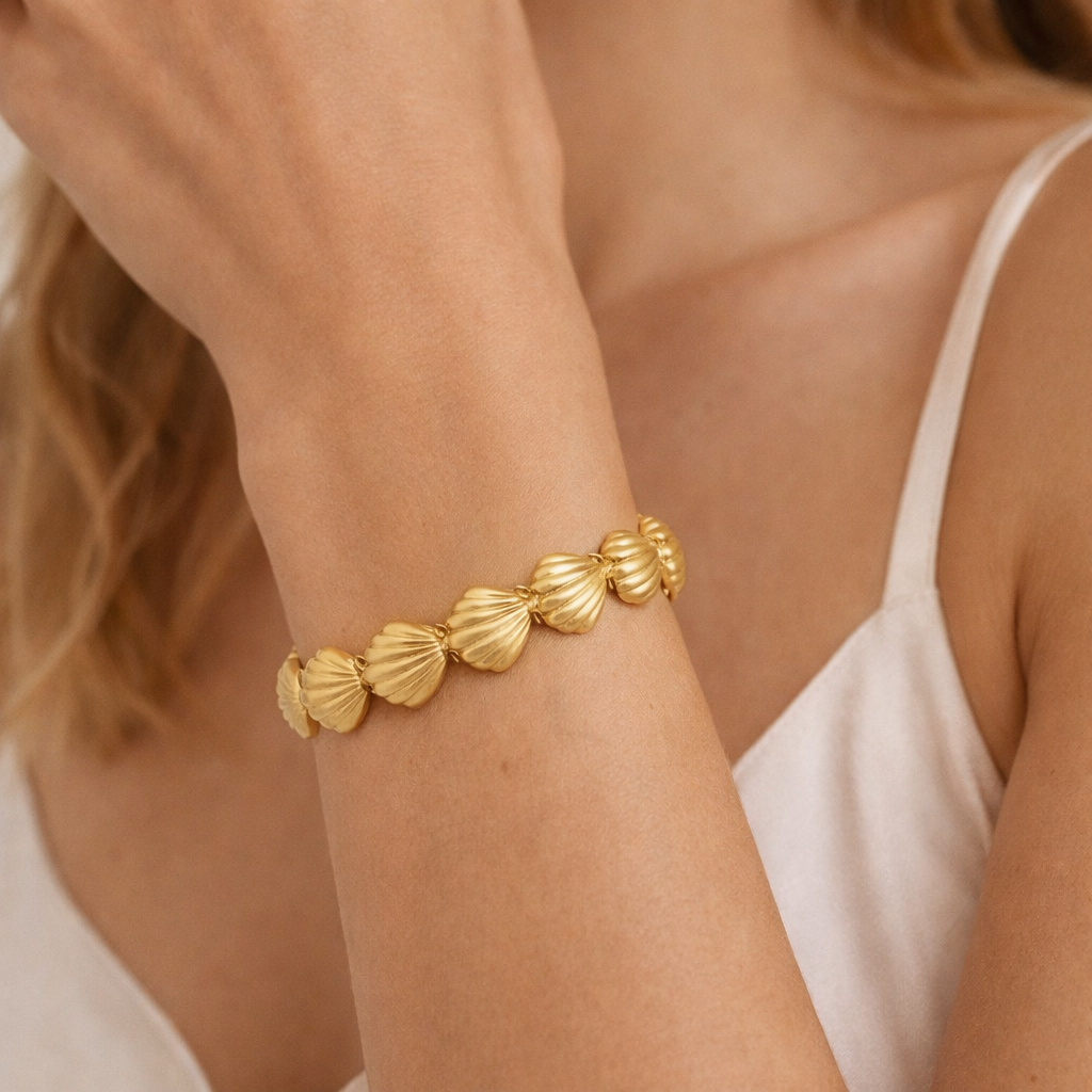 The Ana Bracelet