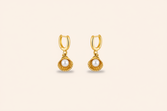 *Shelly Pearl Earrings