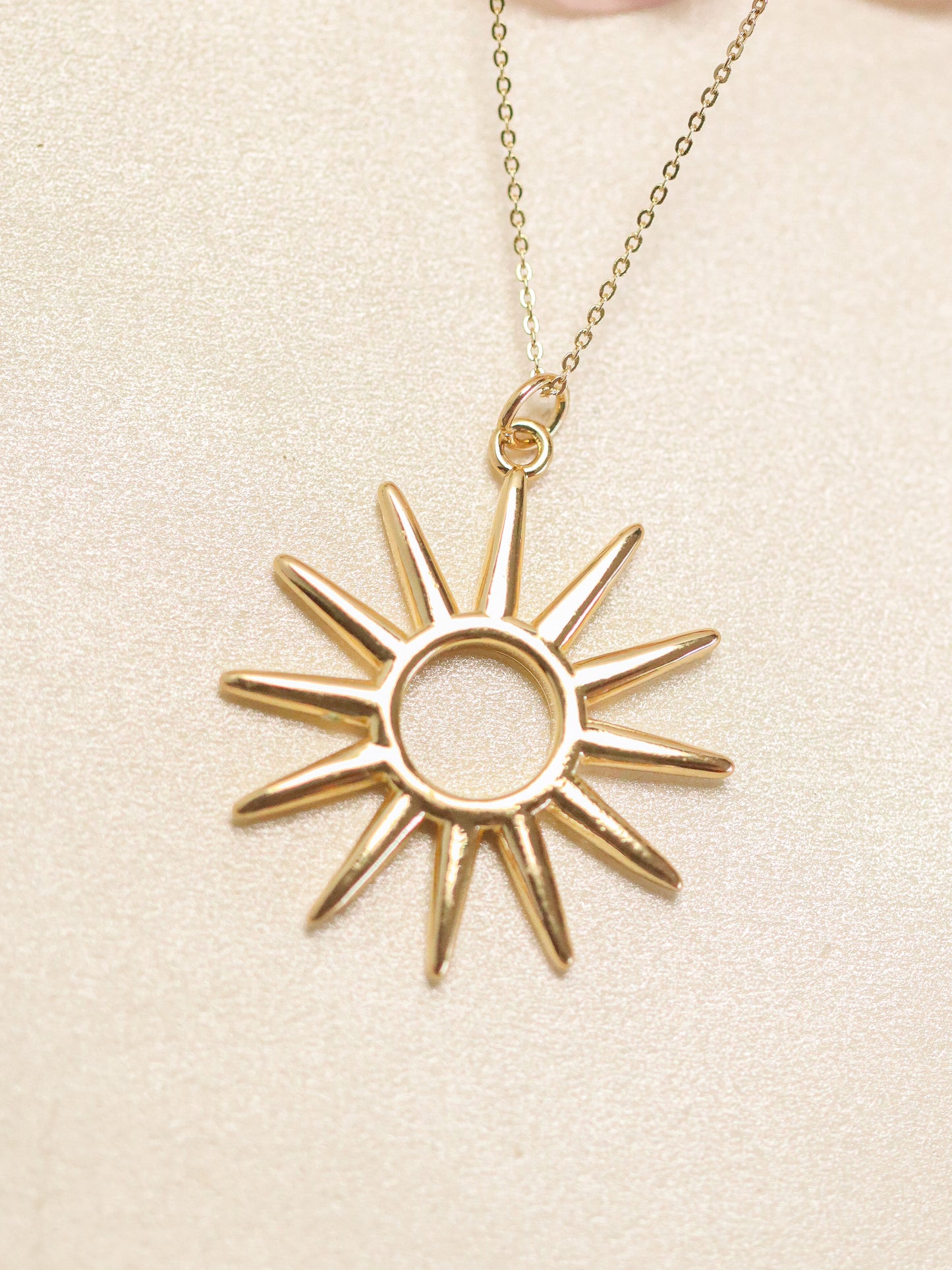 Design The Sunburst Necklace