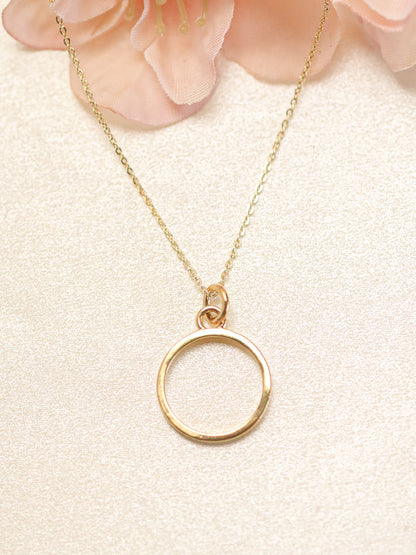 Design The Circle Necklace