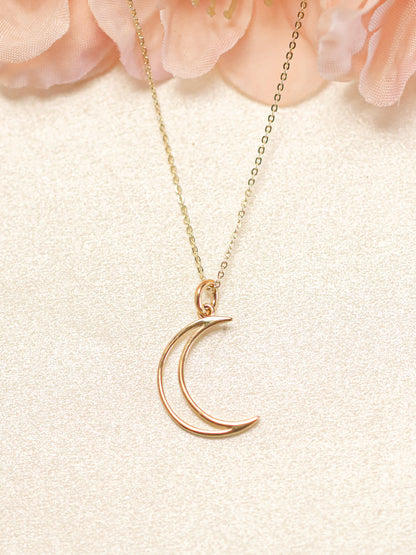 Design The Crescent Moon Necklace