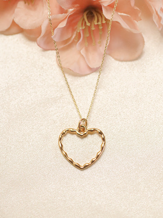 Design The Textured Heart Necklace