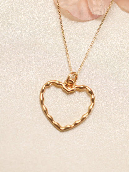 Design The Textured Heart Necklace