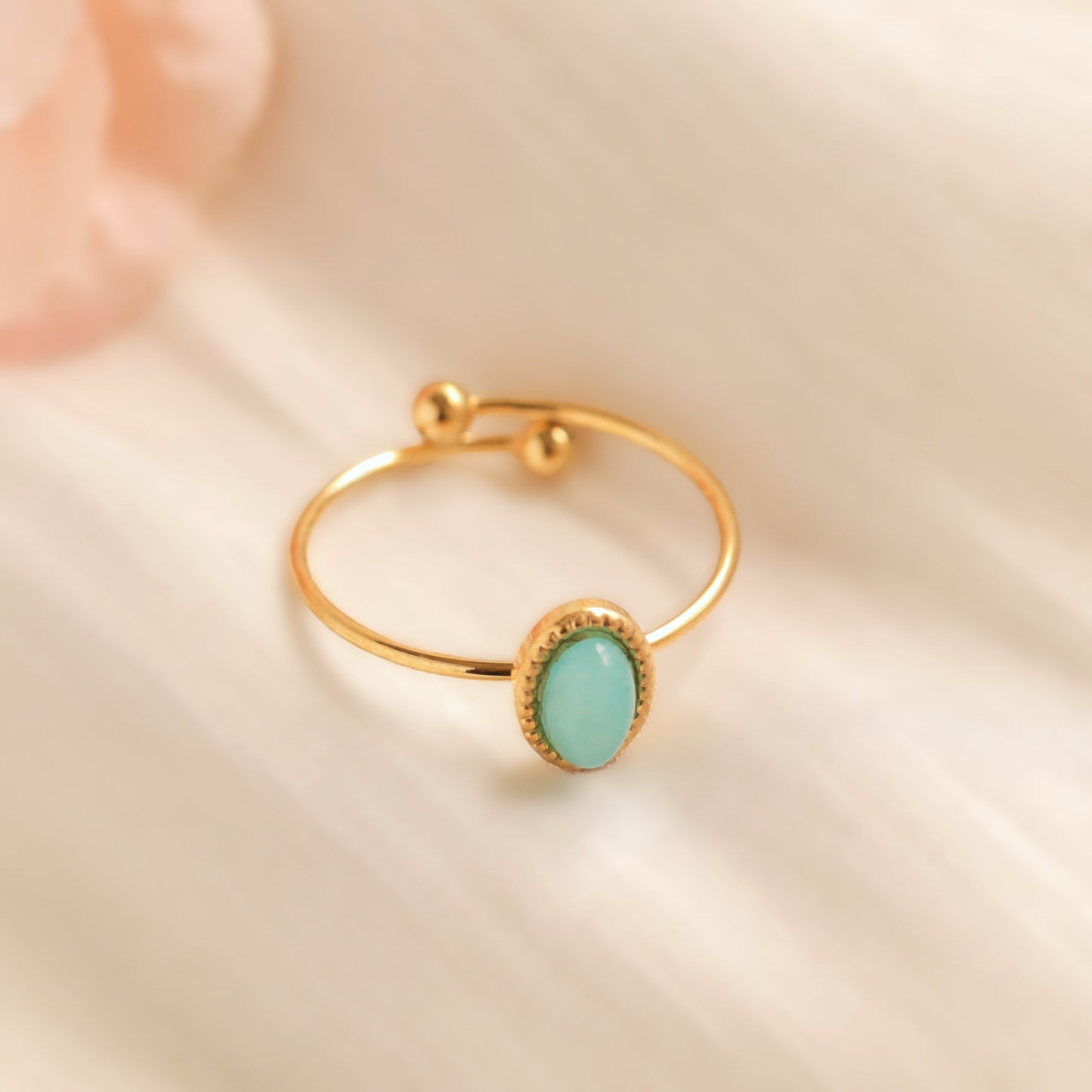 The Amira Ring