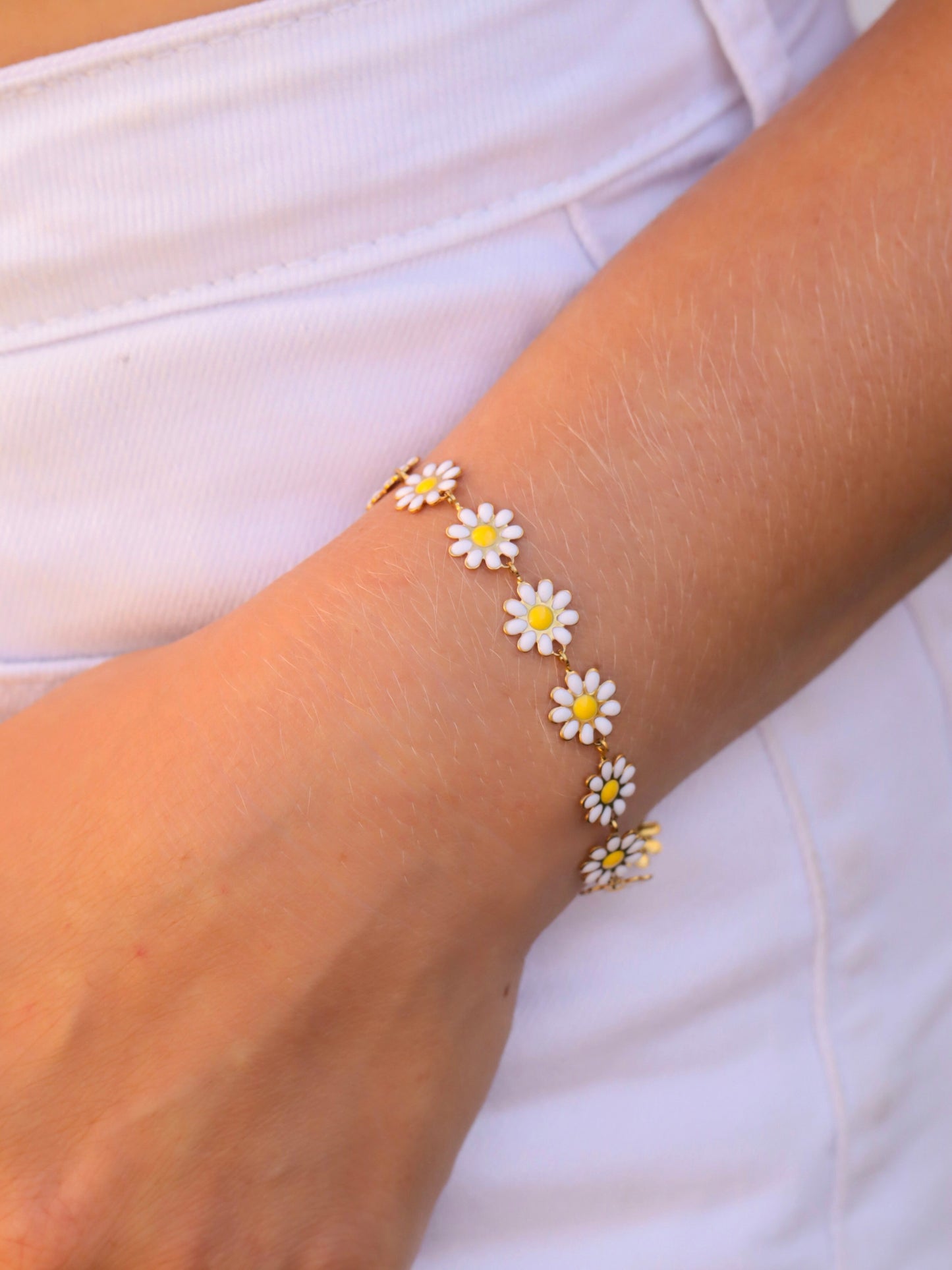 The Daisy Bracelet