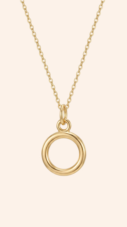 Design The Mini CIrcle Necklace